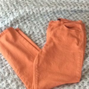 Gloria Vanderbilt Amanda jeans.